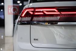 ڤۆڵکسواگن ئەتڵەس کرۆس سپۆرت